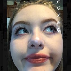 Meet your Posher, Katelyn